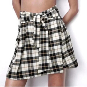 Zara Plaid Mini Skirt Wrap With Tie Black Tan